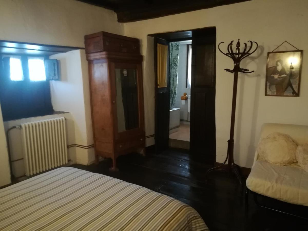 3 Negrillas Country house Toral de Merayo